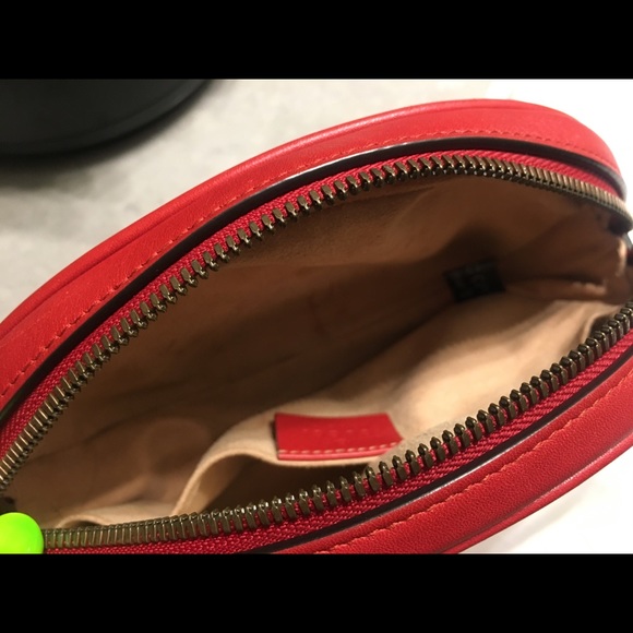 Gucci Marmont Belt Bag - Picture 3 of 7